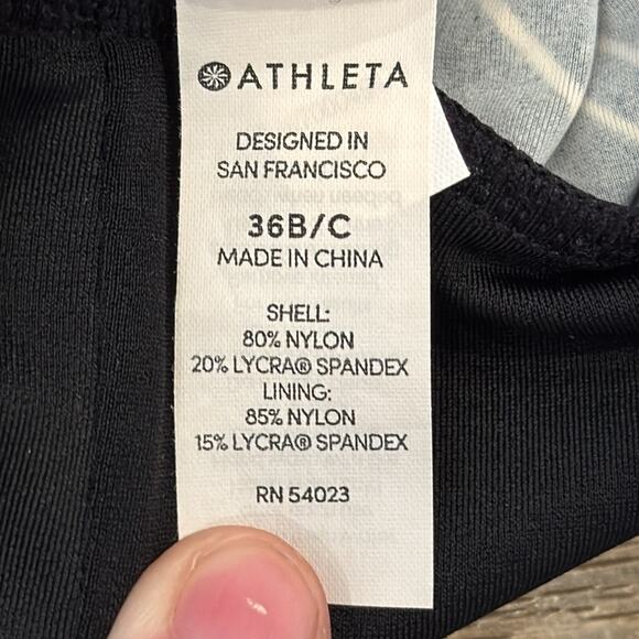 Athleta Women's Chevron Tankini Top Black White Size 36B/C - Picture 9 of 11